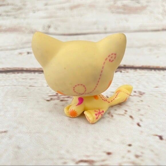 LITTLEST PET SHOP Yellow Kitty Cat - Picture 2 of 3